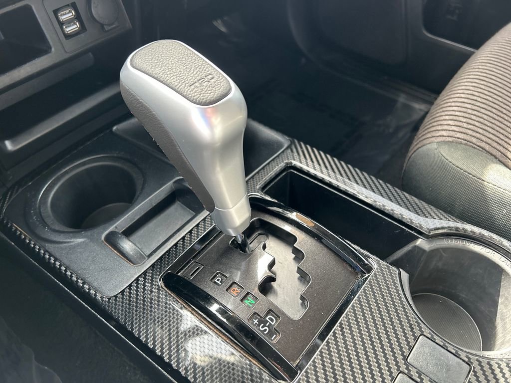 Used 2022 Toyota 4Runner TRD Off-Road image 29