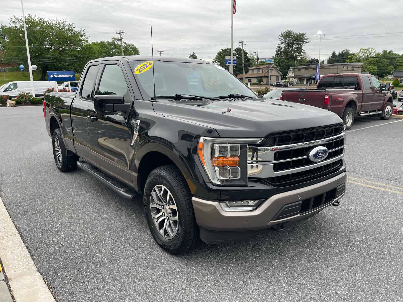 Certified 2022 Ford F150 Lariat w/ Equipment Group 501A Mid AWD/4WD image 8