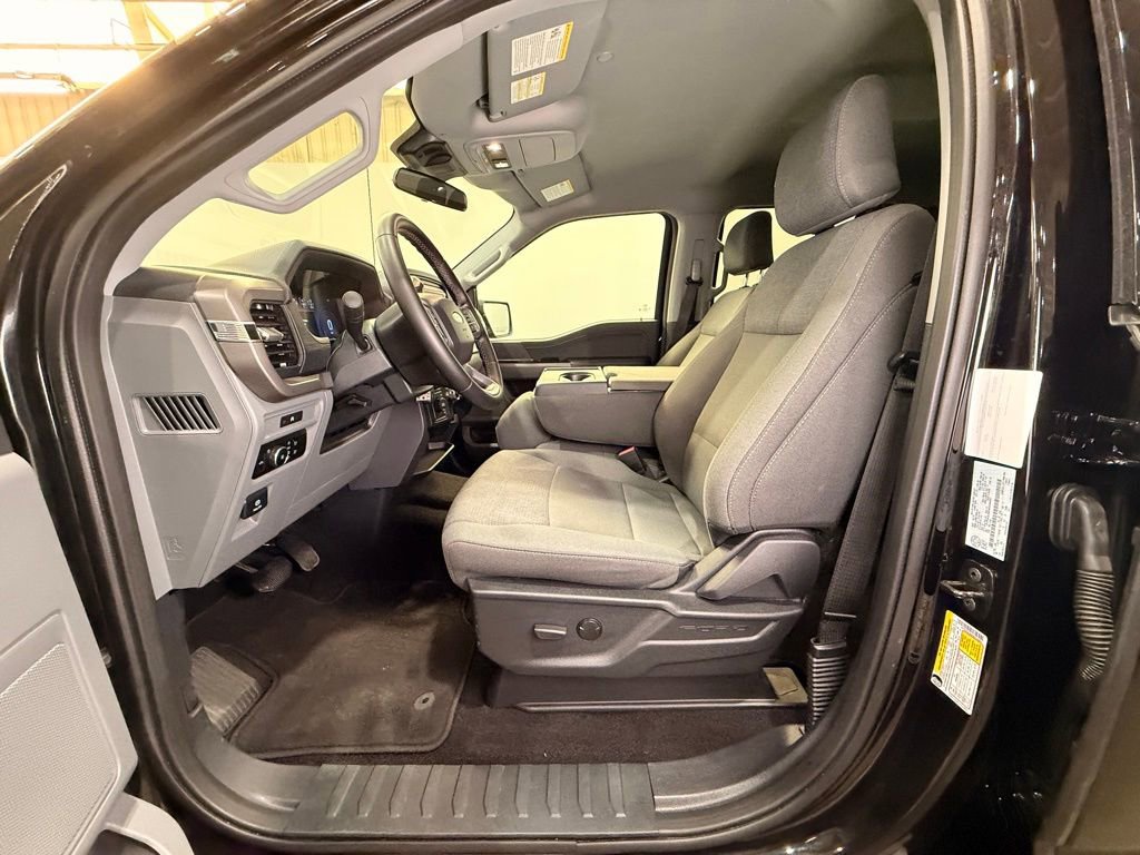 Certified 2025 Ford F150 XLT w/ Equipment Group 301A Standard image 16