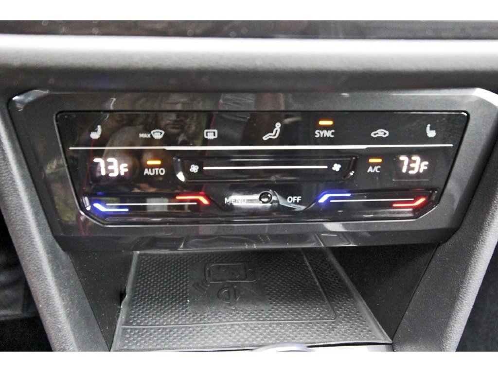 Used 2022 Volkswagen Tiguan SE R-Line FWD image 30