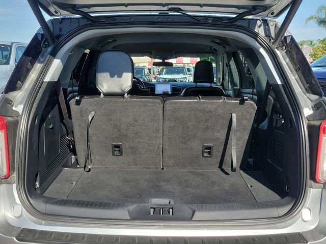 Certified 2023 Ford Explorer XLT w/ Equipment Group 202A image 28
