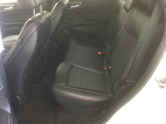 Certified 2024 Ford Edge ST-Line AWD/4WD image 15