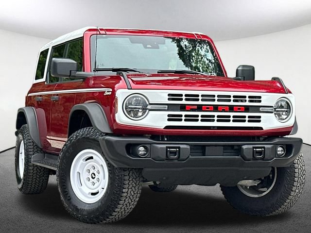 Certified 2025 Ford Bronco Heritage Edition AWD/4WD image 2