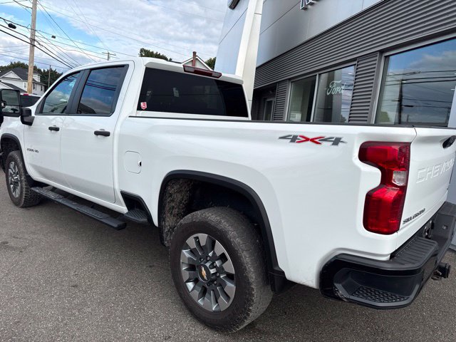 Used 2024 Chevrolet Silverado 2500 Custom w/ Custom Value Package AWD/4WD image 8