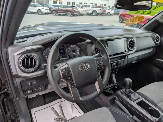 Used 2023 Toyota Tacoma TRD Sport w/ Advanced Technology Package AWD/4WD image 8