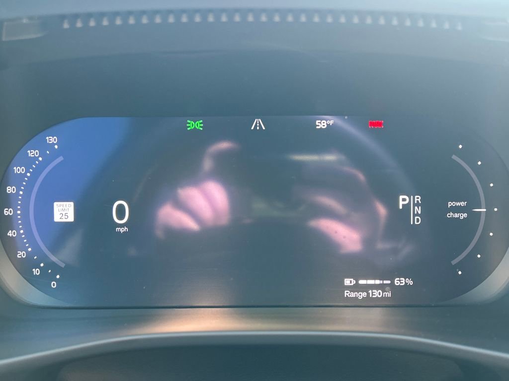 Used 2021 Volvo XC40 P8 Recharge w/ Advanced Package AWD/4WD image 21