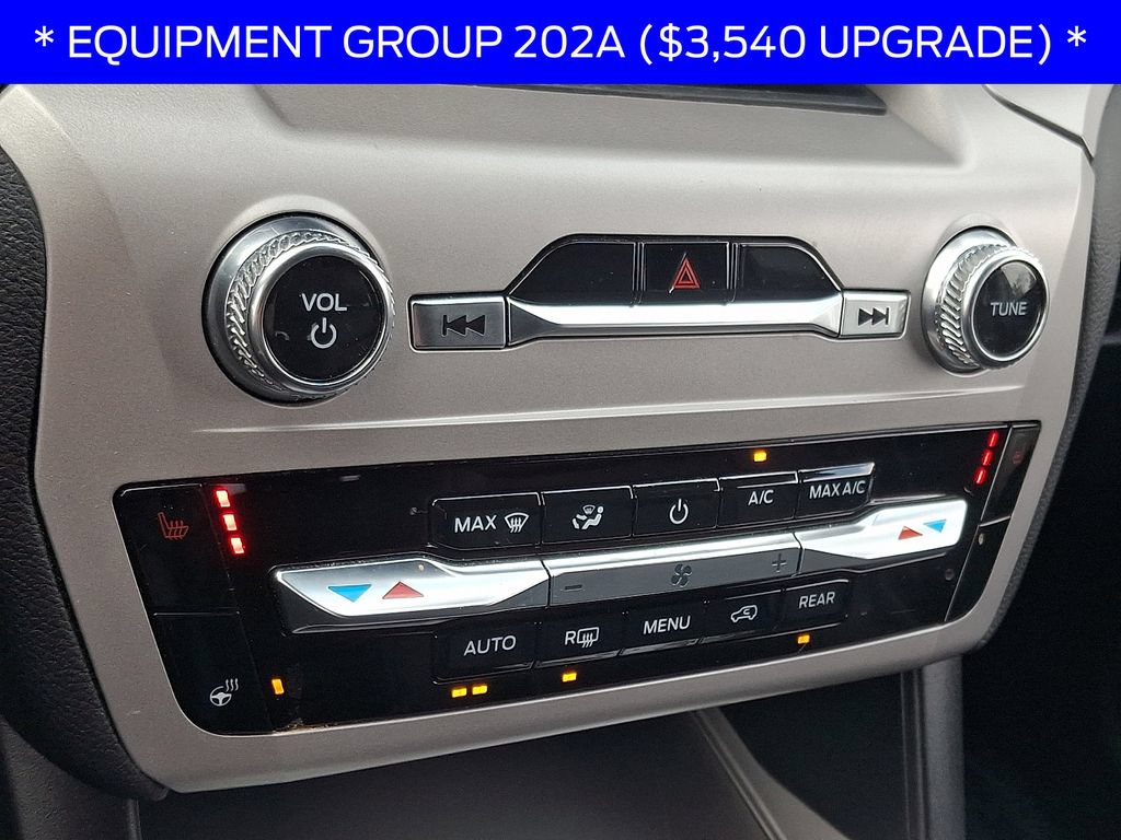 Certified 2023 Ford Explorer XLT w/ Equipment Group 202A AWD/4WD image 17