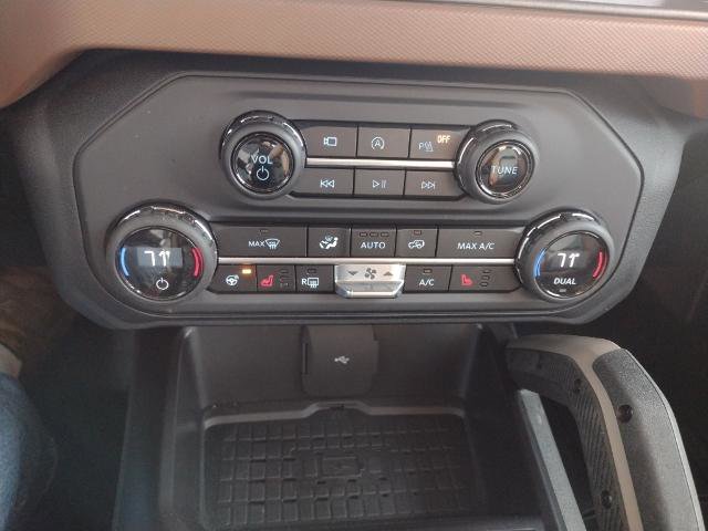 Certified 2024 Ford Bronco Outer Banks image 15