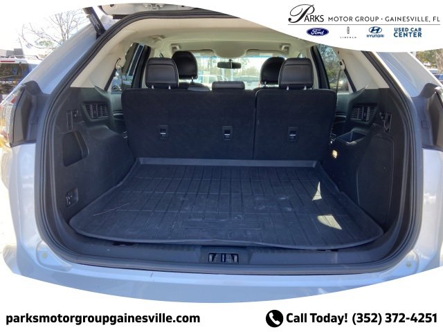 Certified 2017 Ford Edge Titanium w/ Technology Package image 12