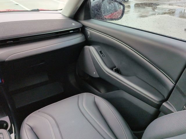 Certified 2021 Ford Mustang Mach-E Premium RWD image 17