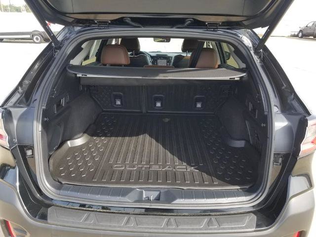 Used 2020 Subaru Outback Touring XT AWD/4WD image 9