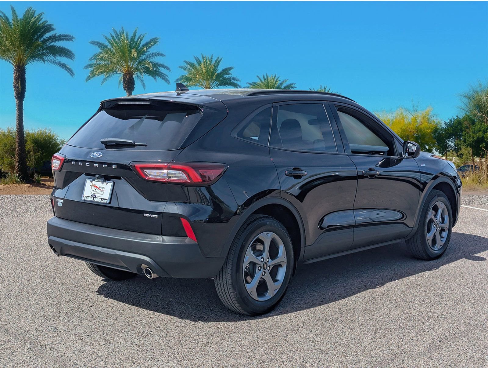 Certified 2025 Ford Escape ST-Line image 5