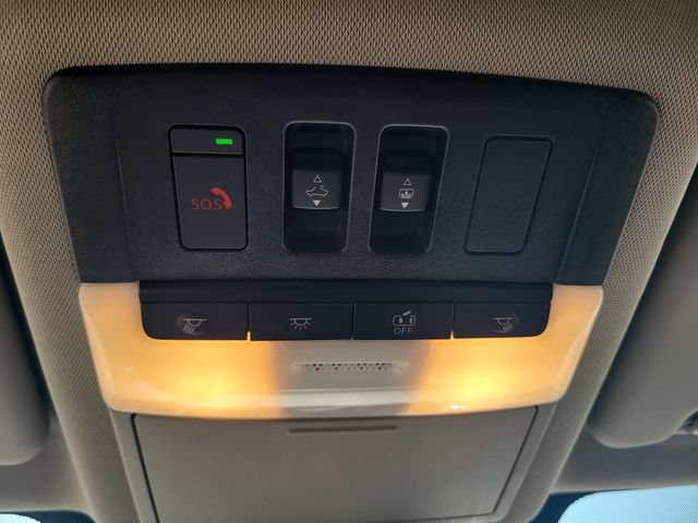 Used 2025 Nissan Rogue SL w/ Tech Package AWD/4WD image 21