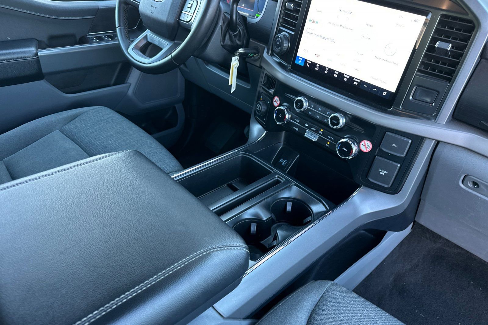 Certified 2024 Ford F150 XLT w/ Mobile Office Package image 13