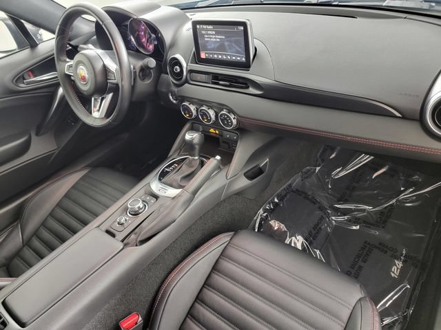 Used 2020 FIAT 124 Spider Abarth w/ Convenience Group RWD image 16