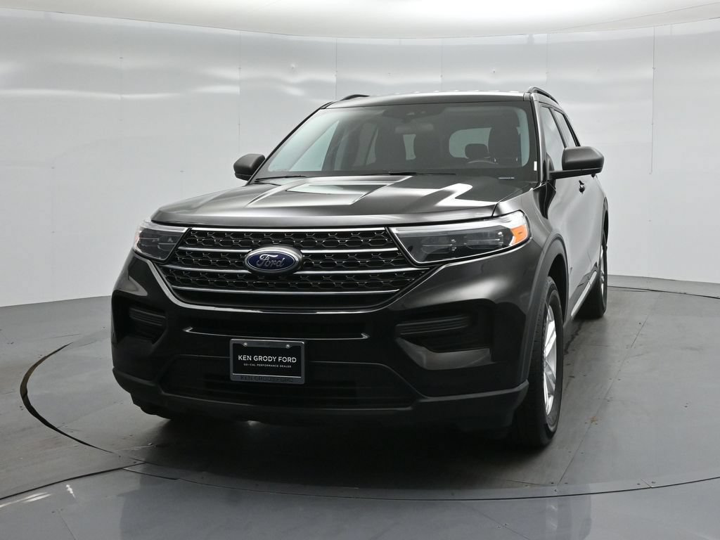 Certified 2023 Ford Explorer XLT RWD image 54