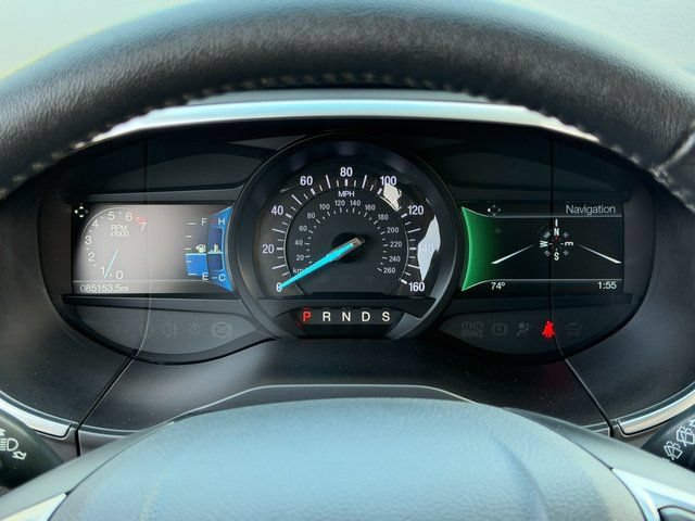 Certified 2018 Ford Edge Titanium w/ Technology Package FWD image 6