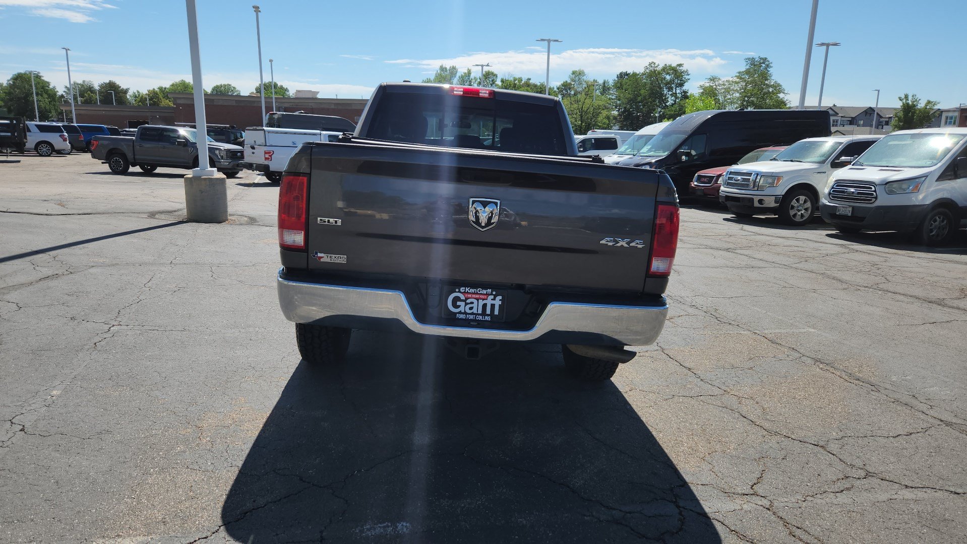 Used 2019 RAM 1500 Classic SLT AWD/4WD image 8