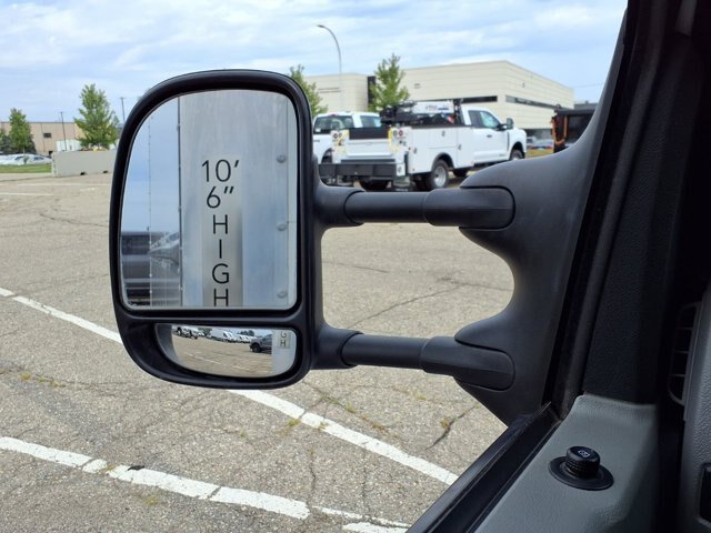 Certified 2022 Ford E-350 and Econoline 350 Super Duty RWD image 20
