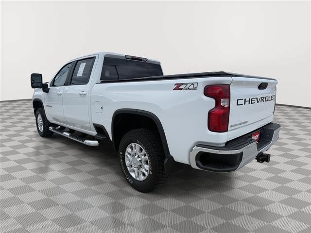 Used 2020 Chevrolet Silverado 2500 LT w/ All Star Edition AWD/4WD image 3
