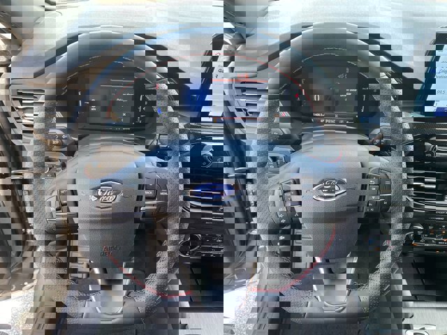 Certified 2025 Ford Escape ST-Line w/ Cold Weather Package image 14