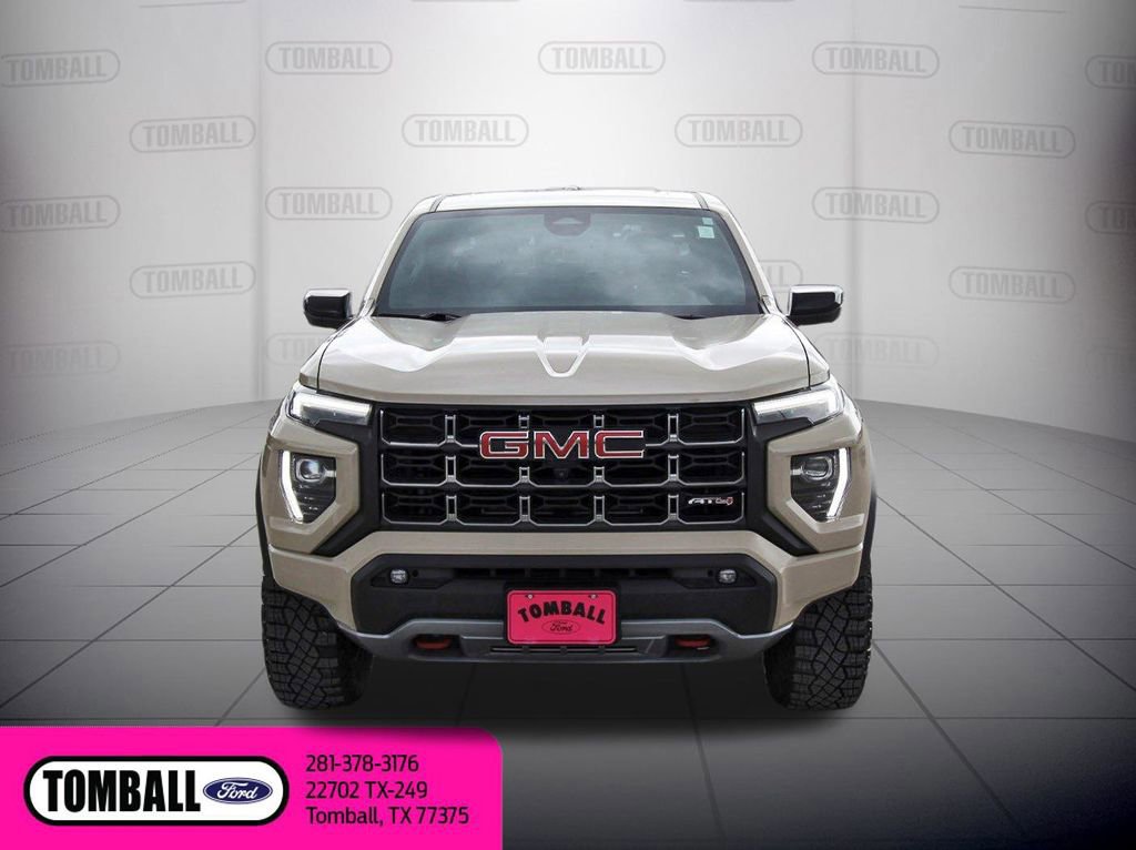 Used 2024 GMC Canyon AT4 w/ AT4 Premium Package image 8