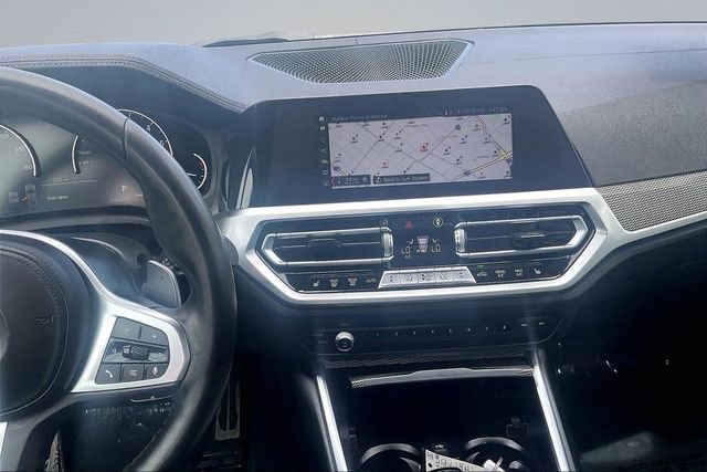 Used 2020 BMW 330i Sedan w/ M Sport Package RWD image 6