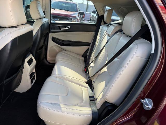 Certified 2020 Ford Edge Titanium AWD/4WD image 18