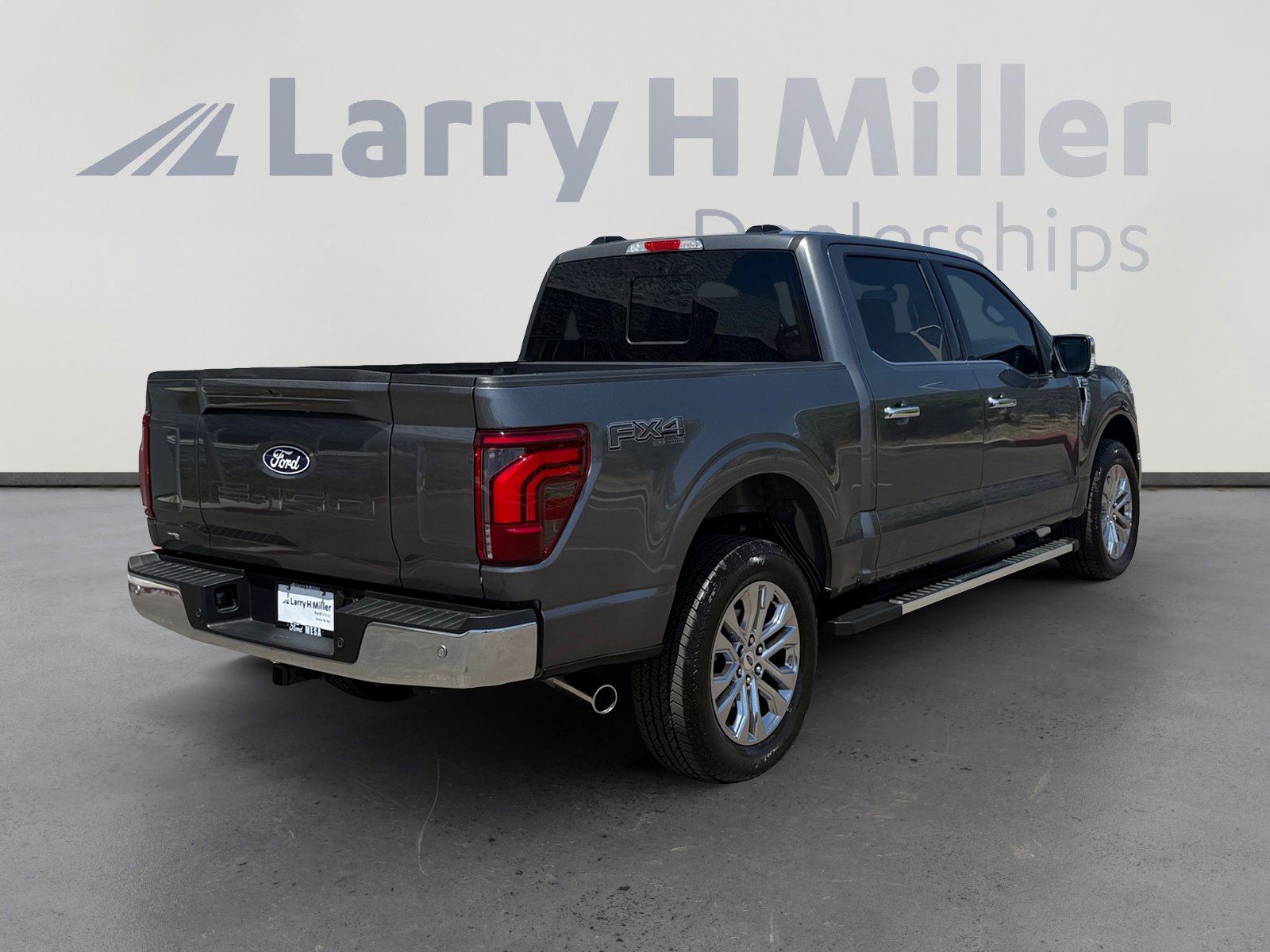 Certified 2025 Ford F150 Lariat w/ Equipment Group 501A Mid AWD/4WD image 5