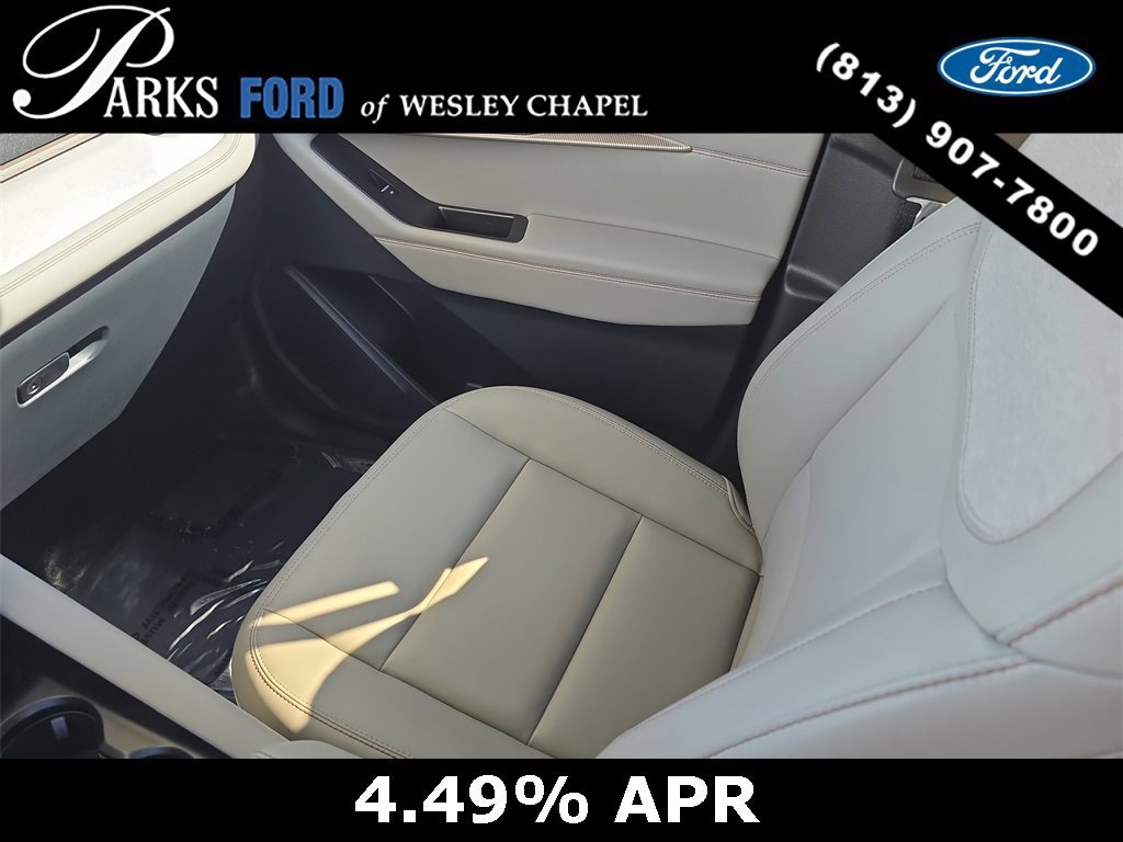 Certified 2025 Ford Explorer Active w/ Active Comfort Package image 14