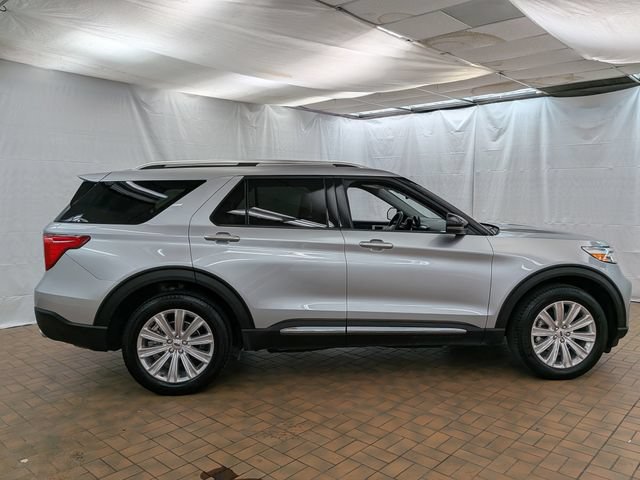Certified 2024 Ford Explorer Limited w/ Limited Technology Package AWD/4WD image 8