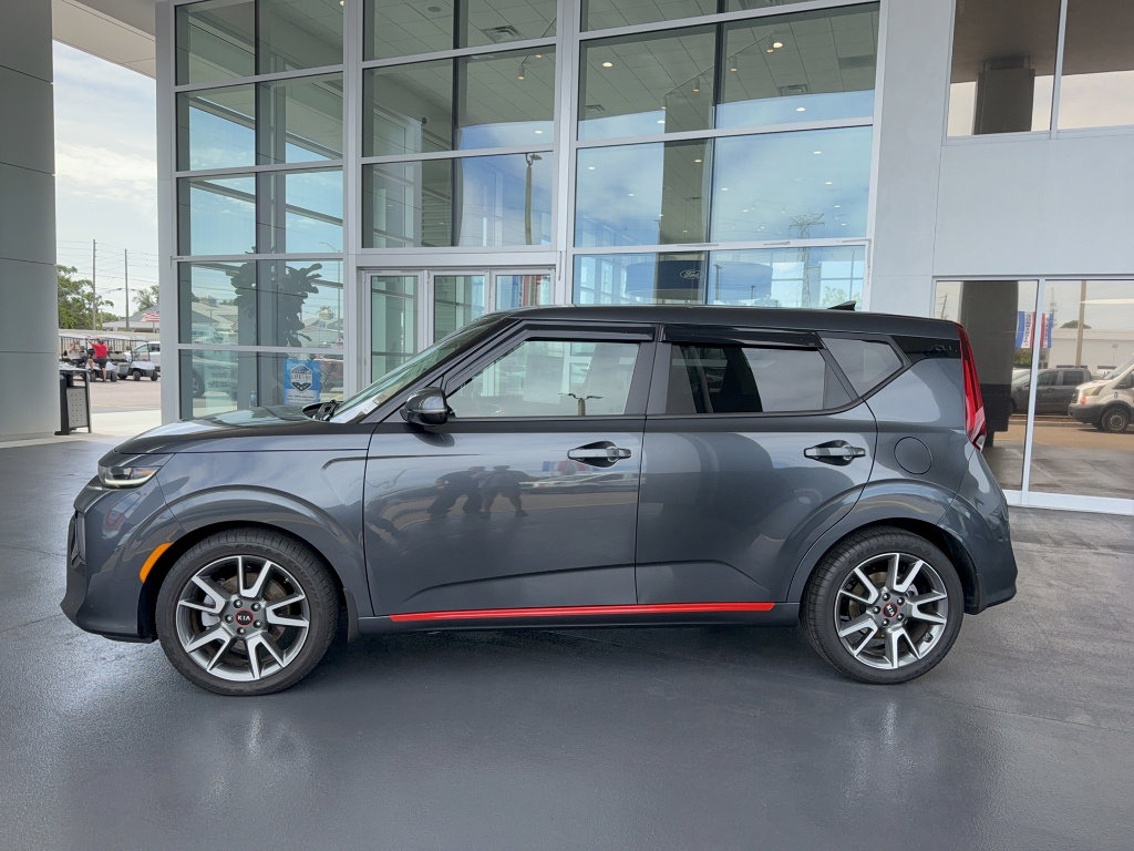 Used 2020 Kia Soul GT-Line Turbo FWD image 41