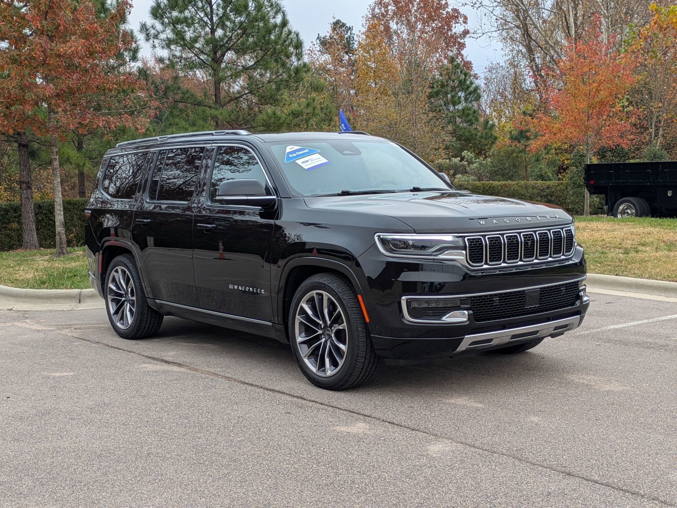 Used 2024 Jeep Wagoneer Series III w/ Premium Group I image 8