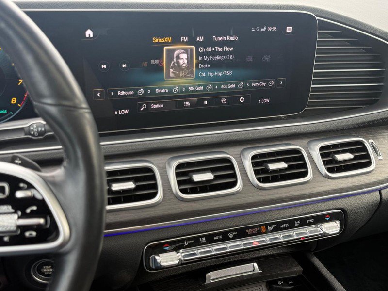 Used 2020 Mercedes-Benz GLS 450 4MATIC image 23