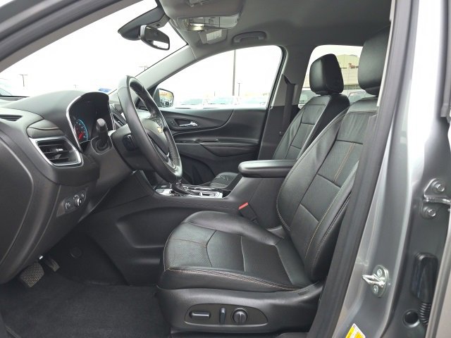 Used 2023 Chevrolet Equinox Premier image 11