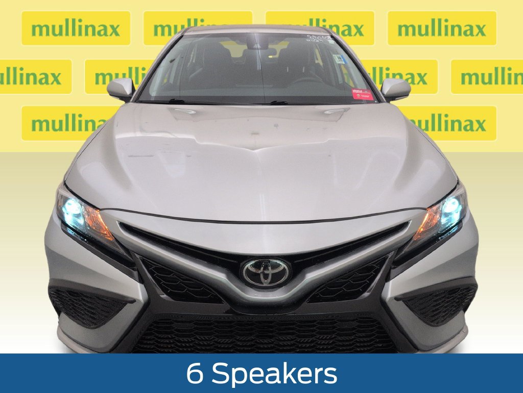 Used 2024 Toyota Camry SE FWD image 14