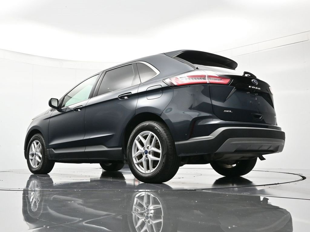 Certified 2022 Ford Edge SEL image 9