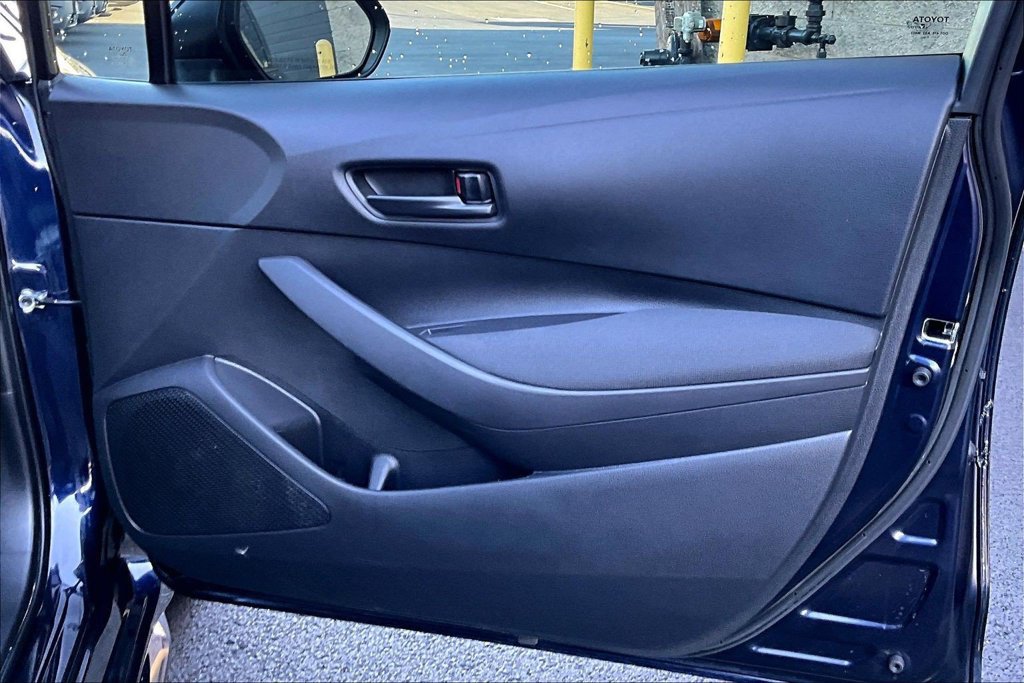 Used 2024 Toyota Corolla LE FWD image 22
