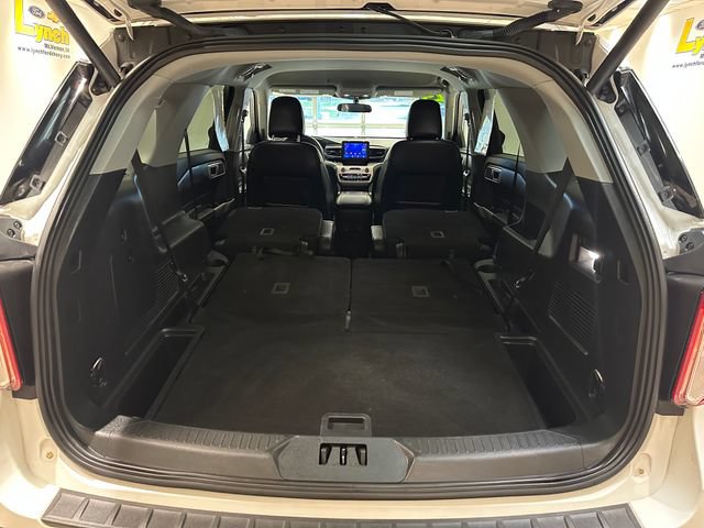 Certified 2024 Ford Explorer XLT w/ Equipment Group 202A AWD/4WD image 23