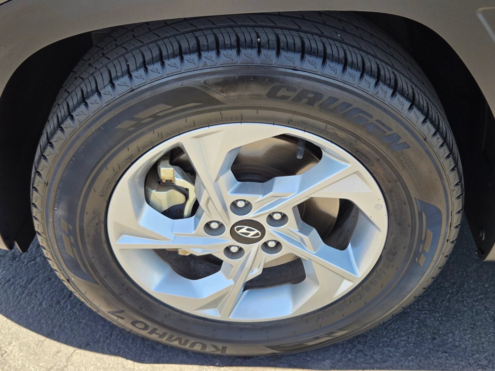 Used 2024 Hyundai Tucson SEL FWD image 9
