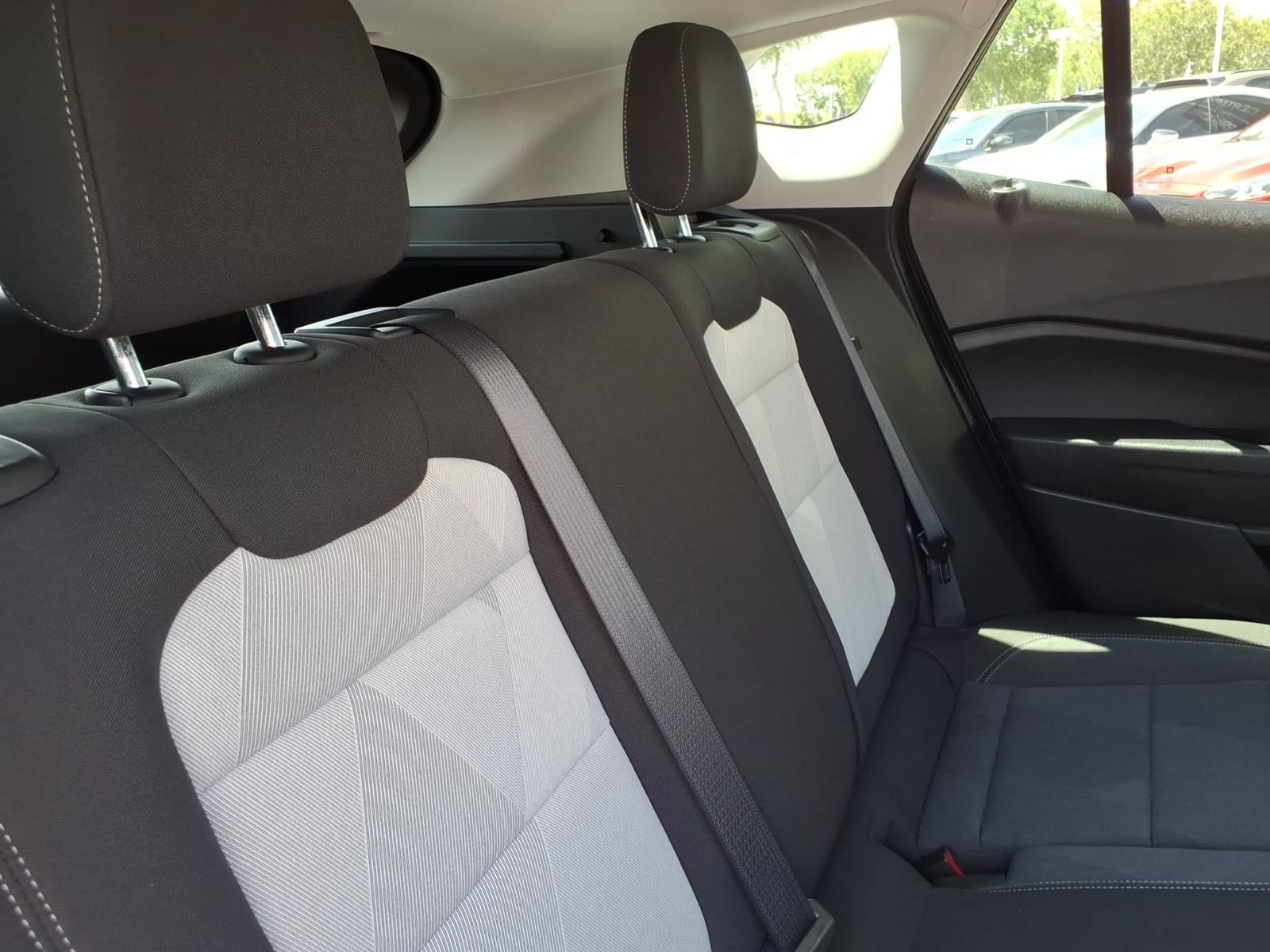 Used 2024 Chevrolet Trax LS w/ LS Convenience Package FWD image 15