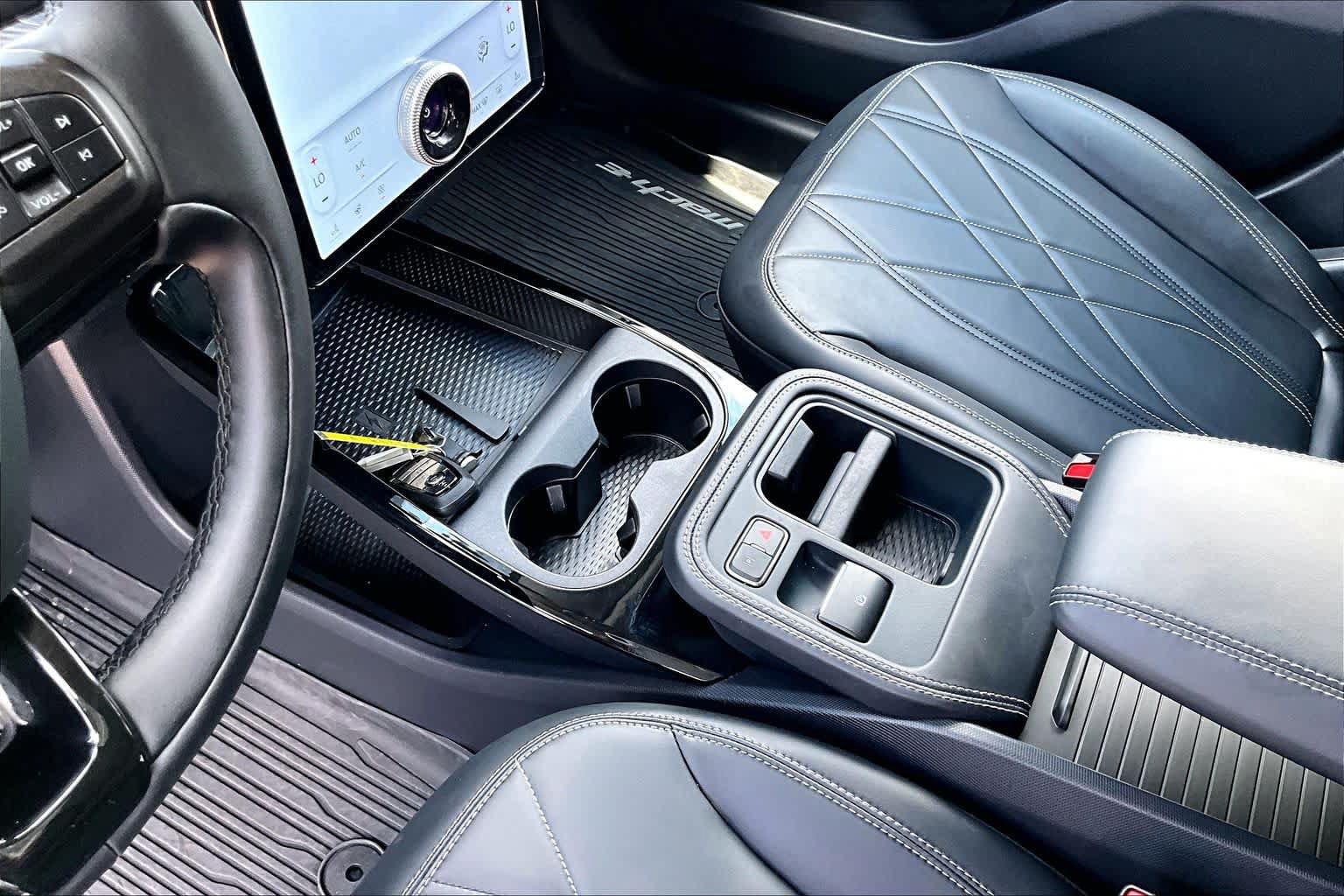 Certified 2025 Ford Mustang Mach-E Select w/ Comfort Package Lite RWD image 16