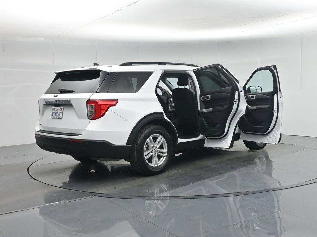Certified 2021 Ford Explorer XLT image 33