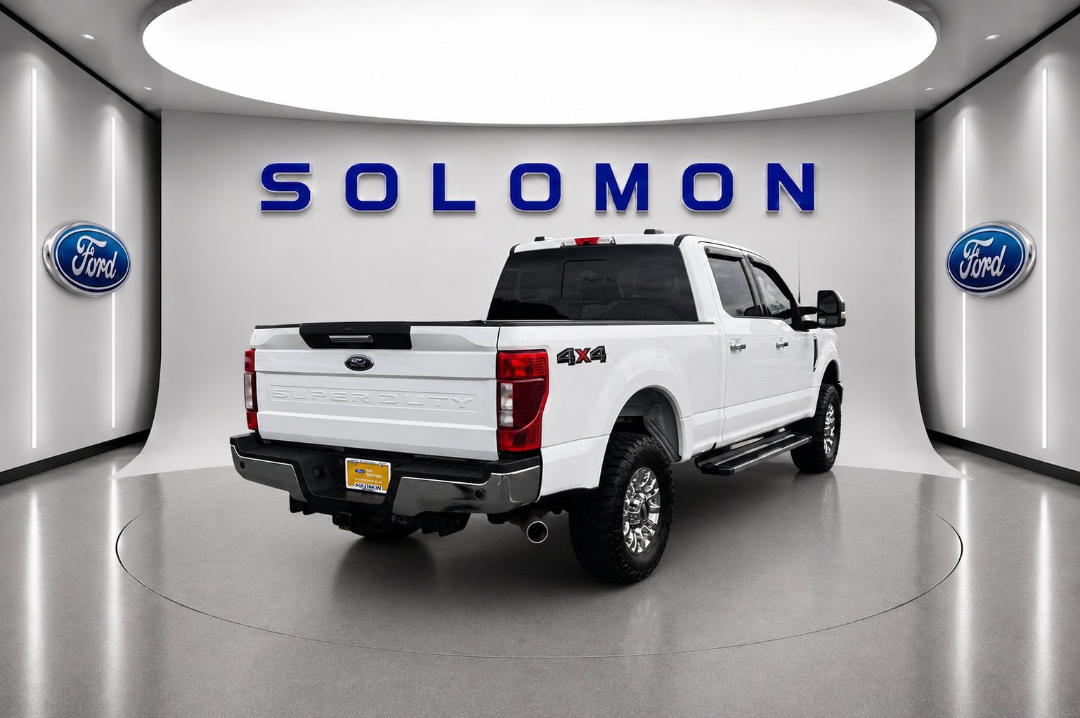 Certified 2022 Ford F250 XLT w/ XLT Premium Package AWD/4WD image 8