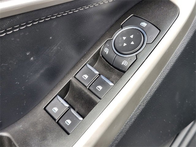 Certified 2022 Ford Explorer XLT w/ Equipment Group 202A image 18