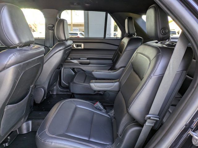 Certified 2020 Ford Explorer XLT w/ Equipment Group 202A image 18