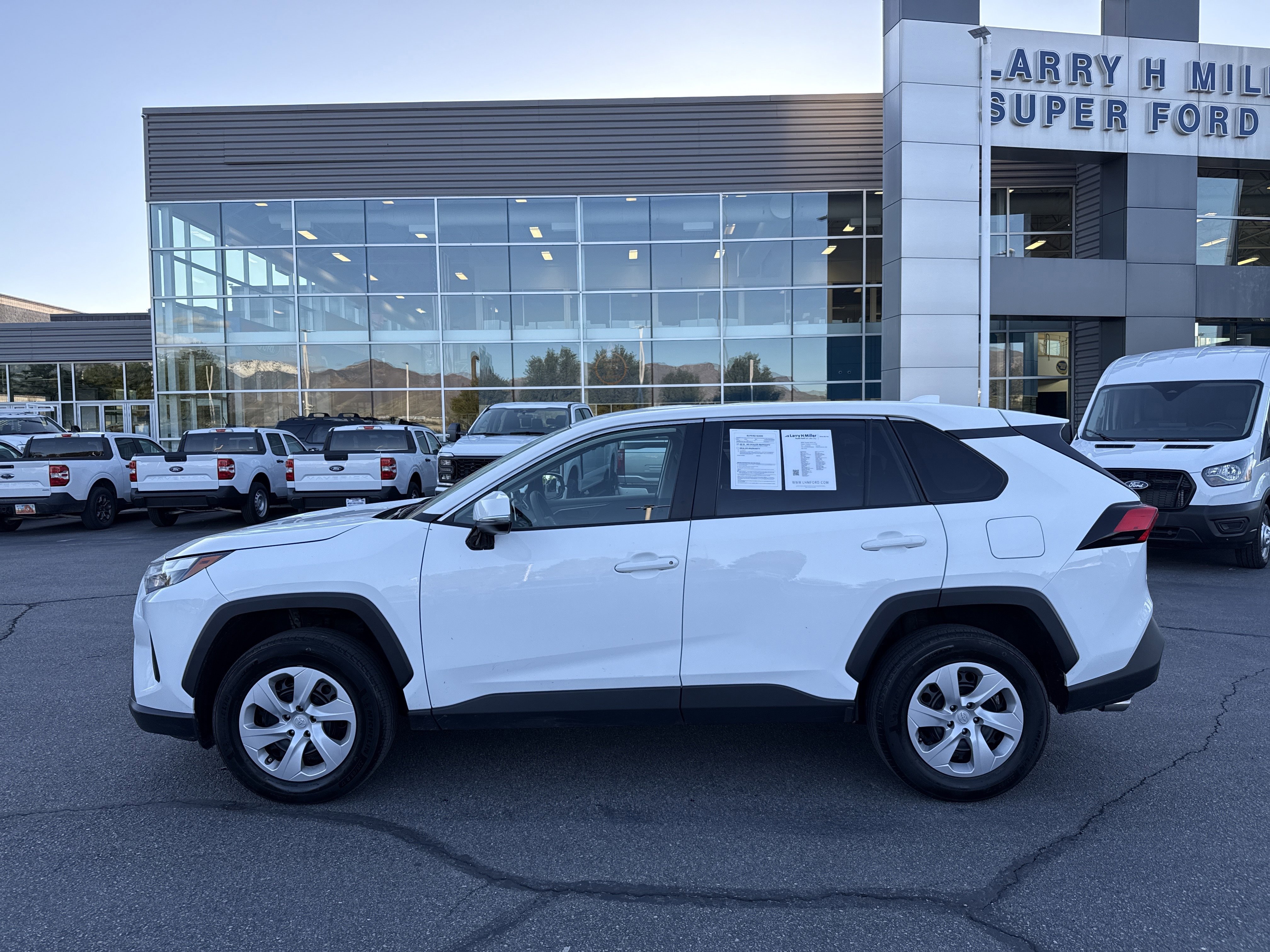 Used 2023 Toyota RAV4 LE image 2