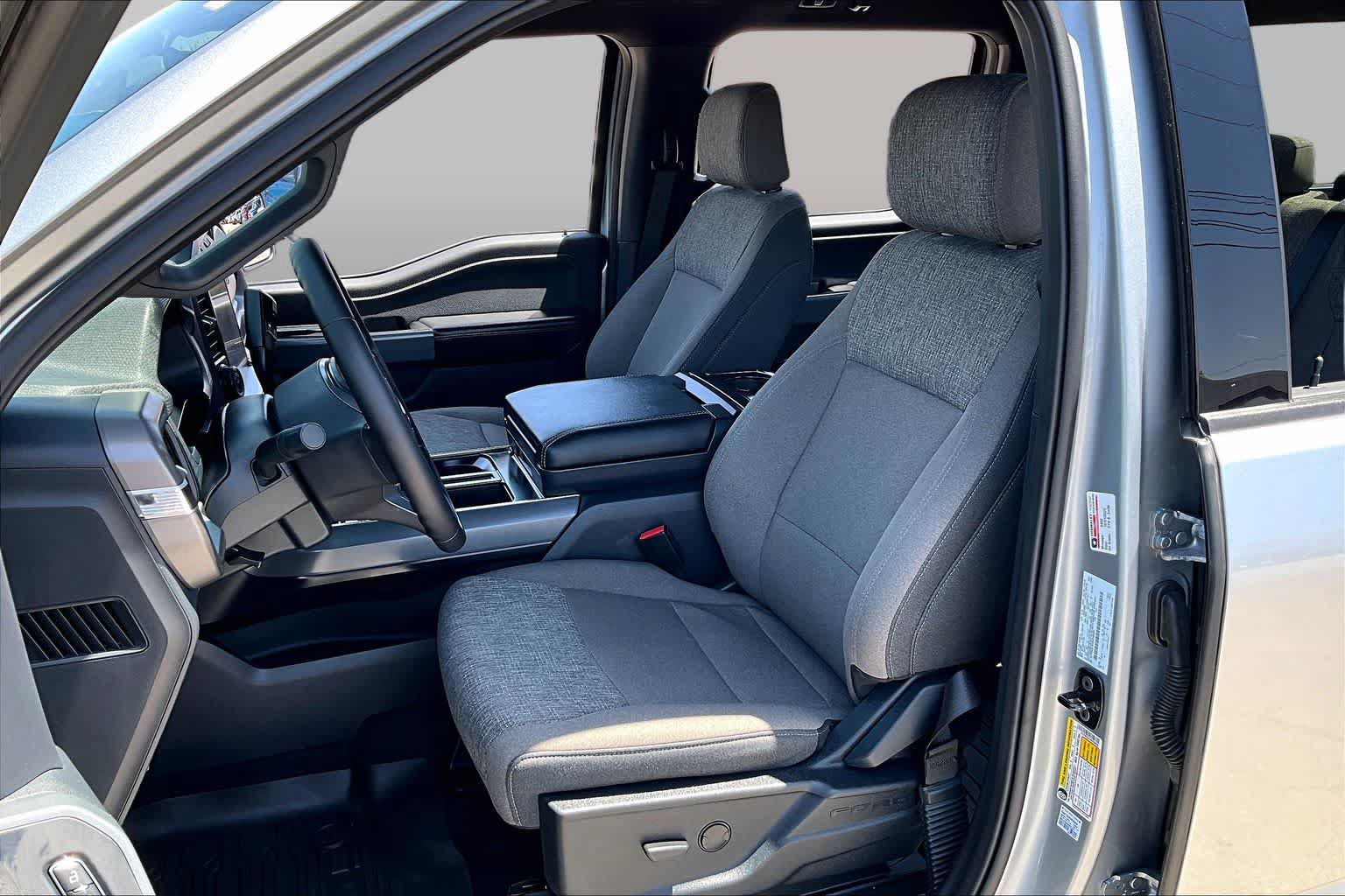 Certified 2024 Ford F150 XLT w/ FX4 Off-Road Package AWD/4WD image 8