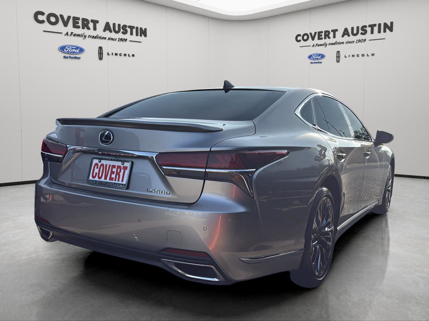Used 2018 Lexus LS 500 500 Base w/ Luxury Package image 5