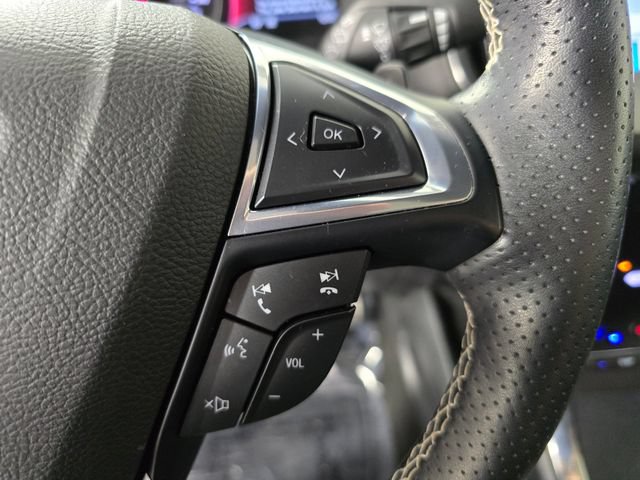 Certified 2019 Ford Edge ST w/ Equipment Group 401A AWD/4WD image 31
